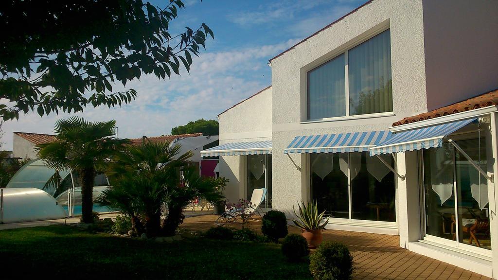 Chambre D'Hotes Armoise Лагор Номер фото